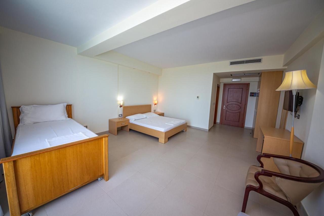 Hotel Borshi Eksteriør bilde