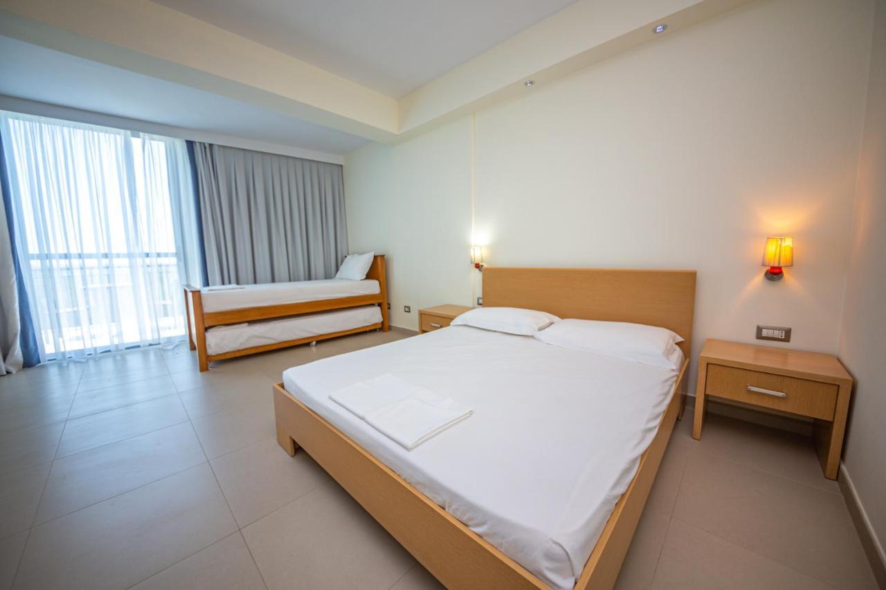 Hotel Borshi Eksteriør bilde