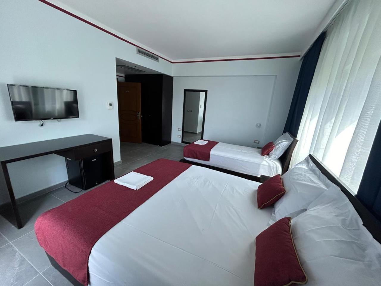 Hotel Borshi Eksteriør bilde