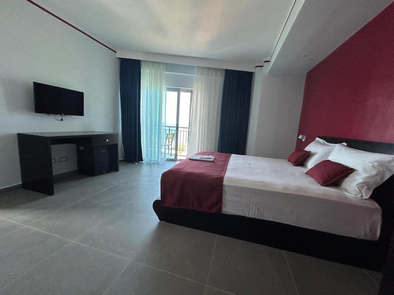 Hotel Borshi Eksteriør bilde